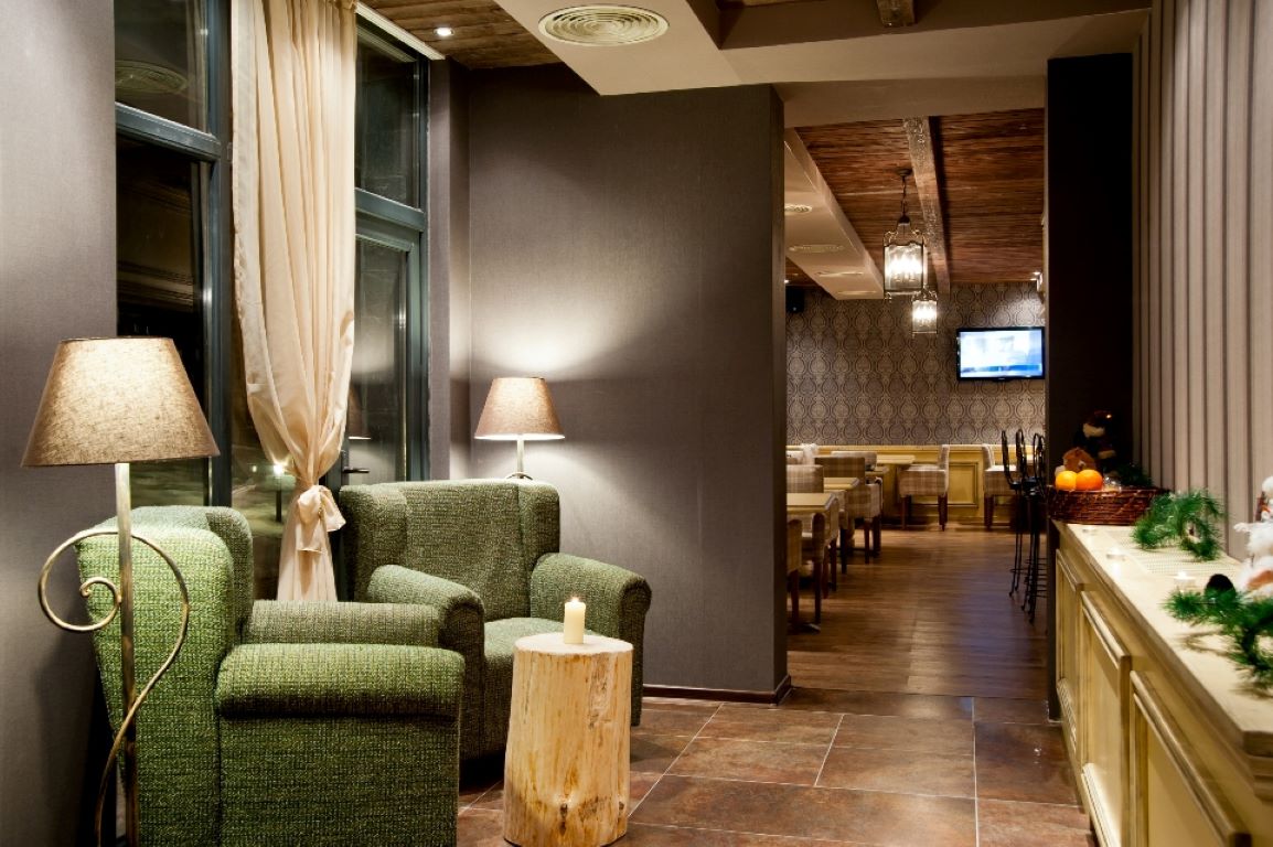 Cornelai Deluxe Residence-Lobby.jpg