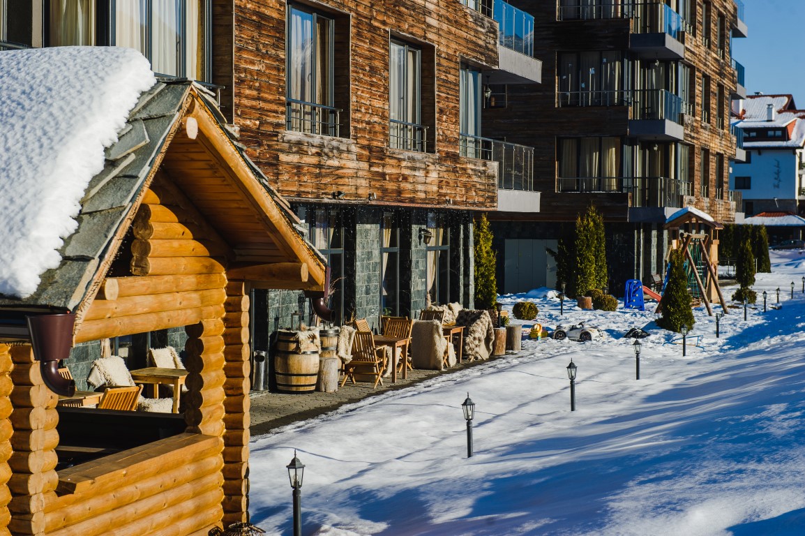 Cornelia Deluxe Residence-Prilaz hotelu.jpg