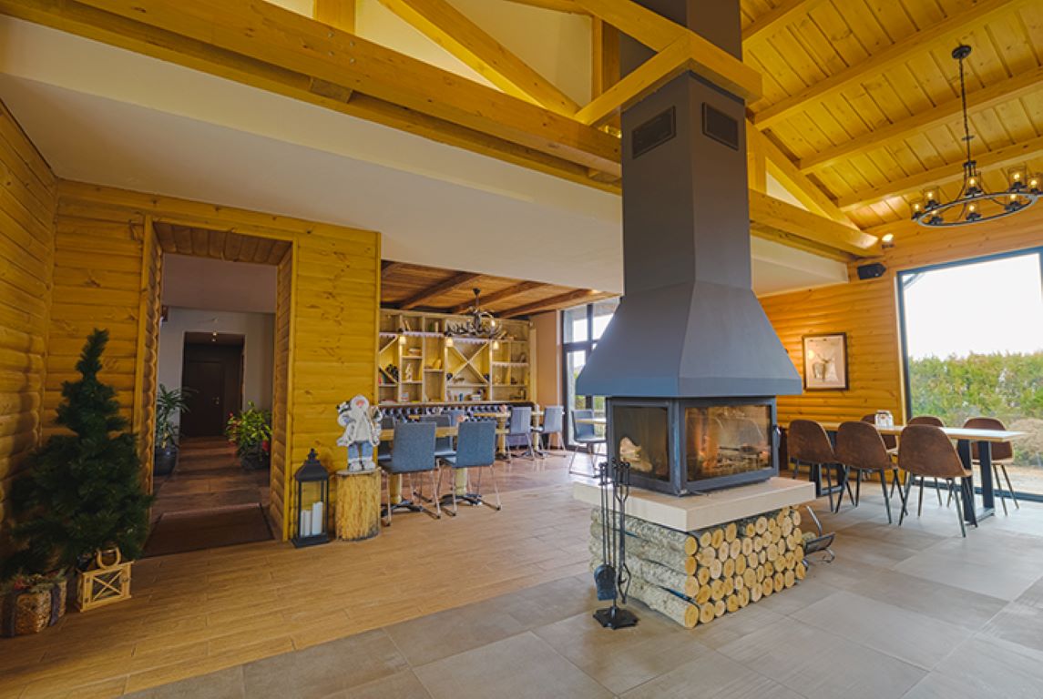 Cornelia Deluxe Residence-Restoran.jpg