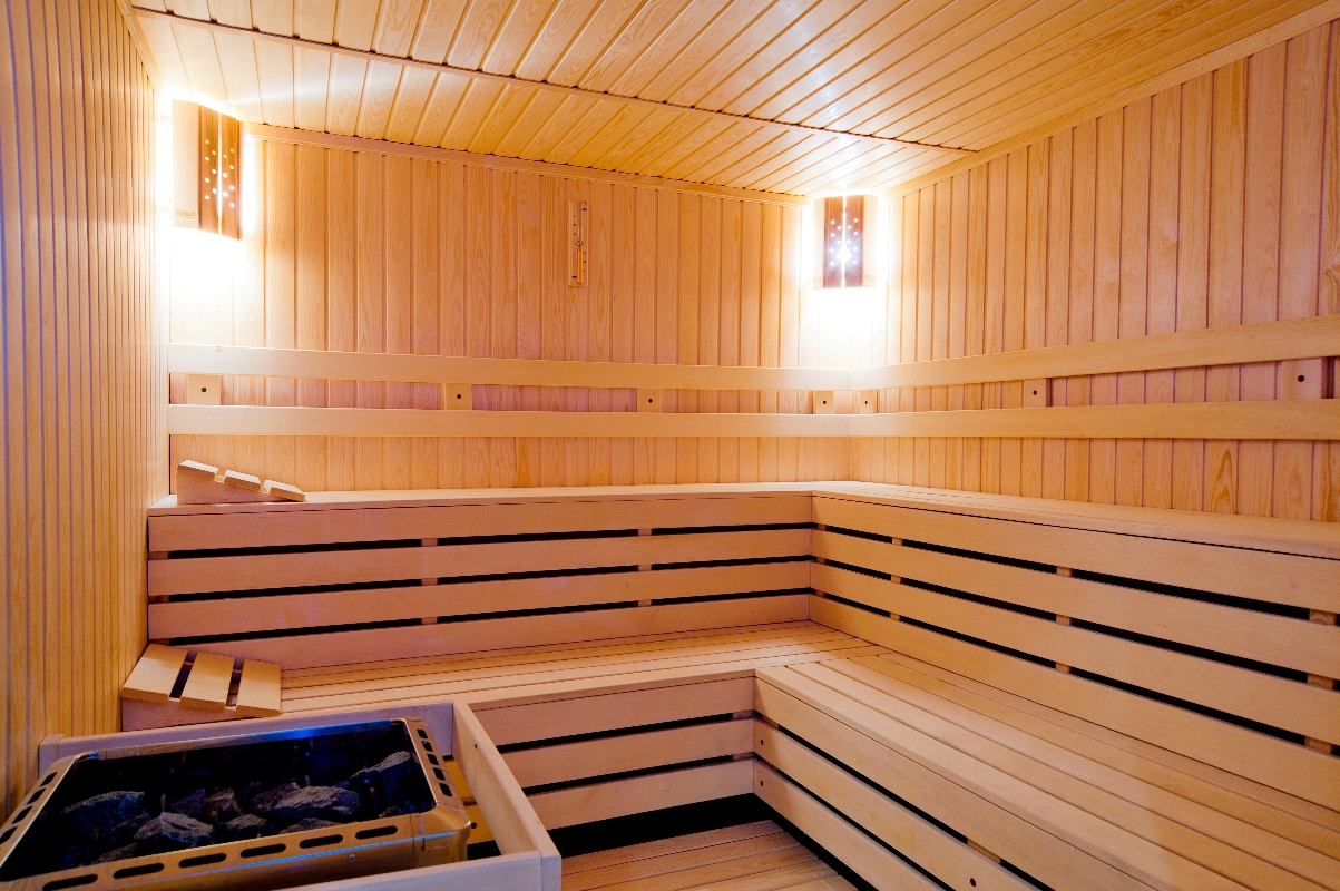 Cornelia Deluxe Residence-Sauna.jpg