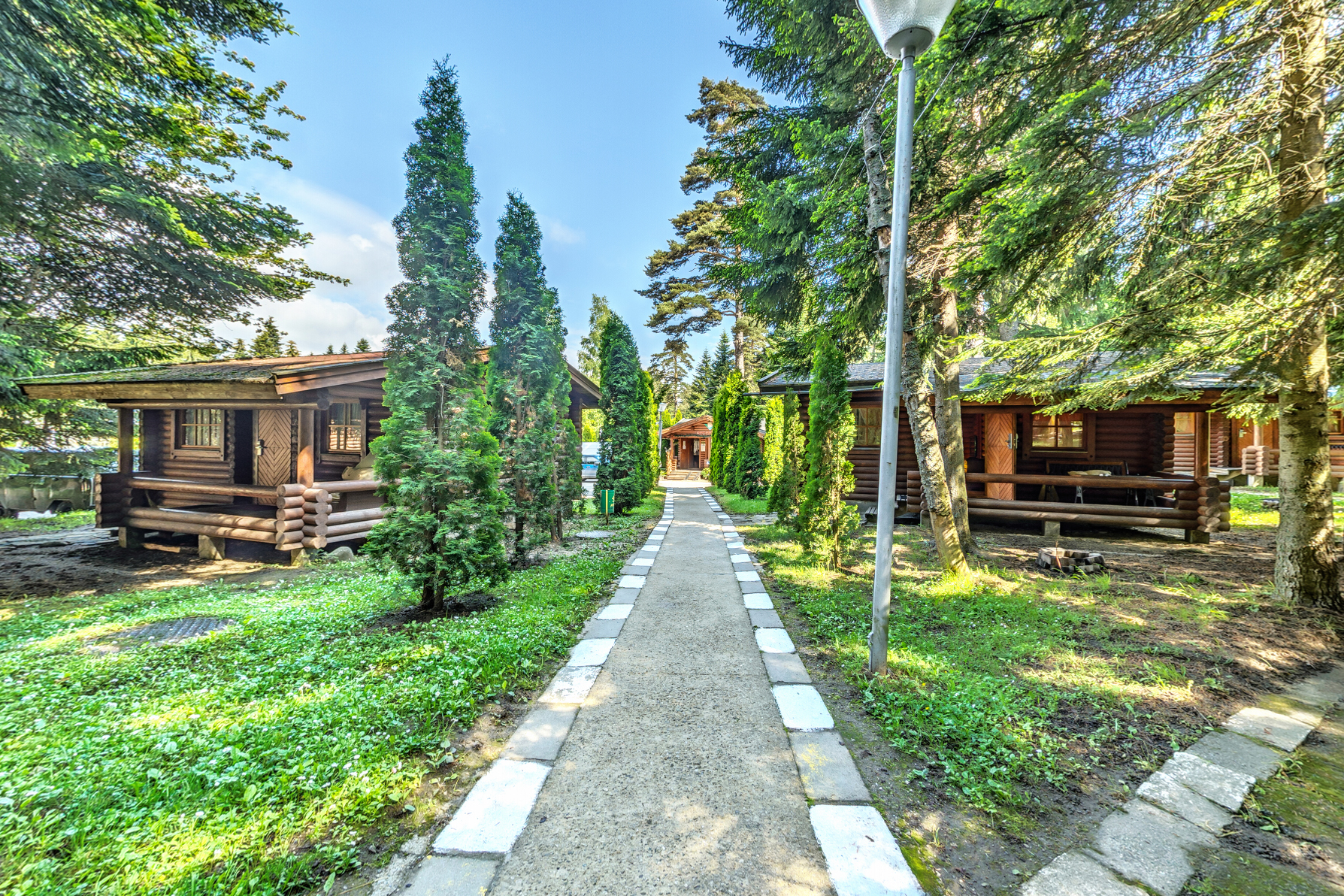 Yagoda Villas-Oblast oko vila.jpg