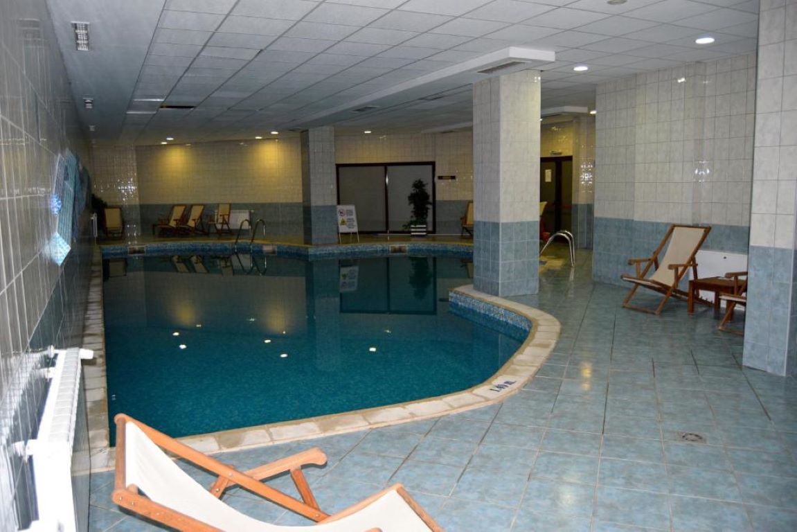Flora Persay Apartments-Zatvoreni bazen.jpg