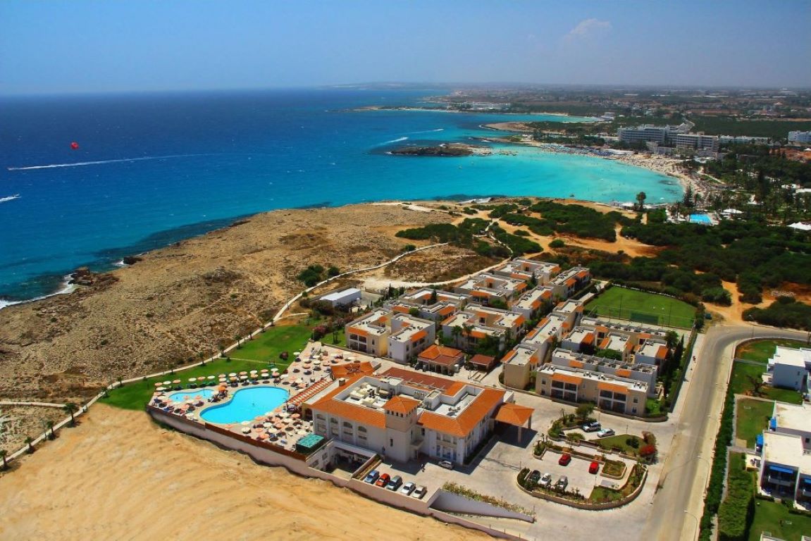 Aktea Beach VIllage-Panorama hotela.jpg
