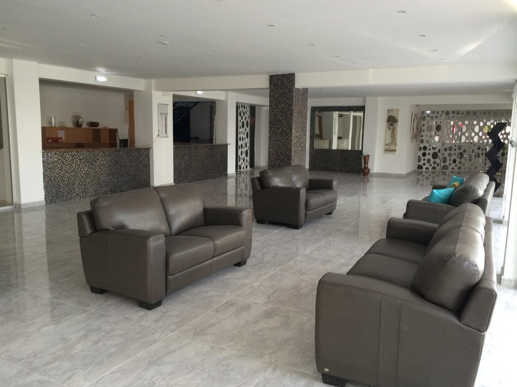 Pambos Napa Rocks Apartments-Lobby.jpeg