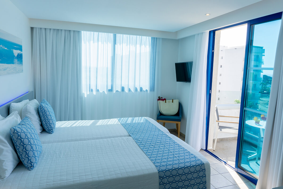 Anonymous Beach Hotel-Standardna soba.jpg