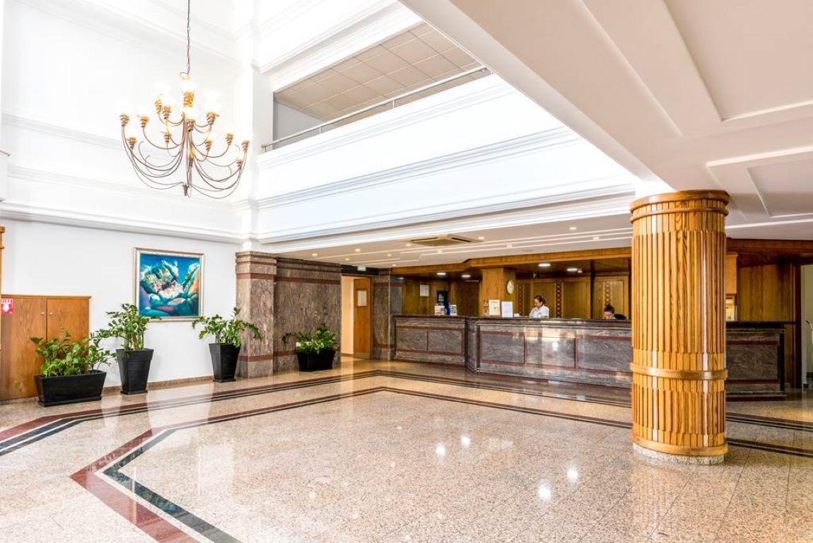 Nissiana Hotel & Bungalows-Recepcija.jpg