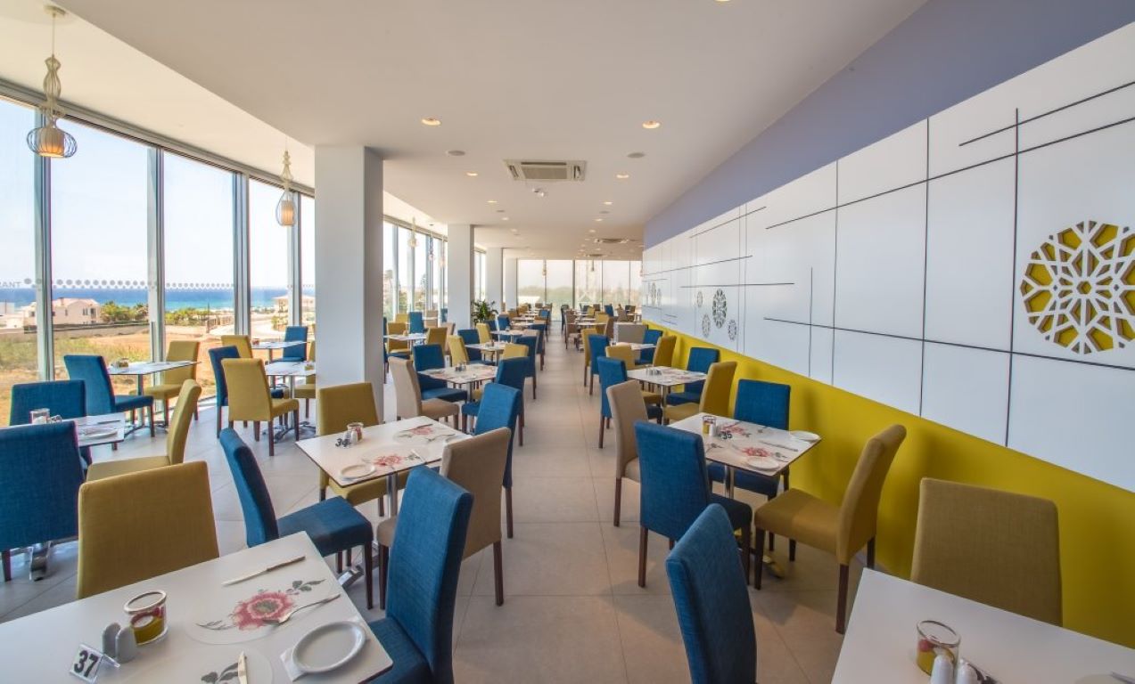Nicholas Color-Restoran.jpg