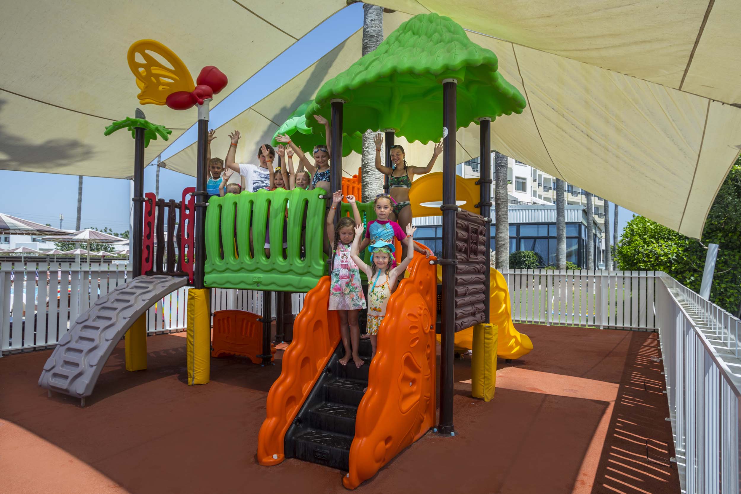 Pavlo Napa Beach Hotel-Decije igraliste.jpg