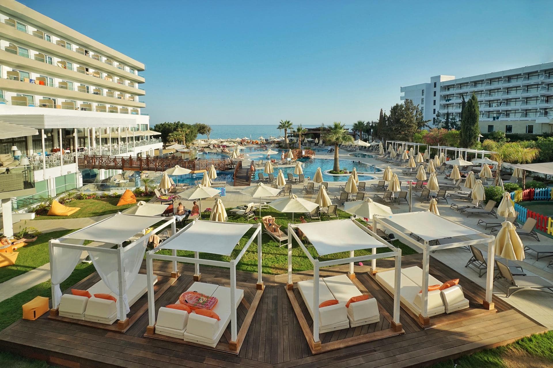 Melissi Beach Hotel & Spa-Kompleks bazena.jpg