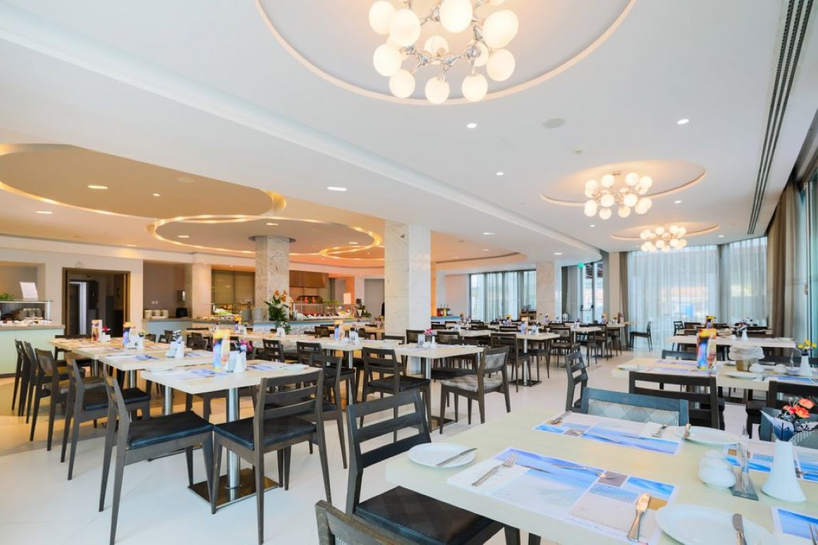 Vassos Nissi Plage Hotel & Spa-Restoran.jpg