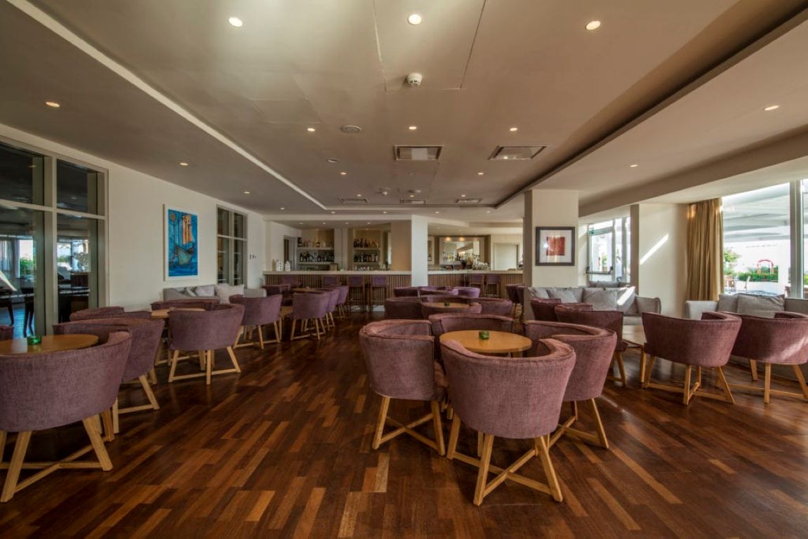 Nissi Beach Resort-Lobby bar.jpg
