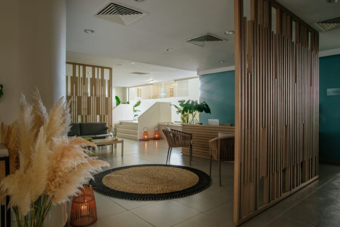 Nissi Beach Resort-Spa centar.jpg