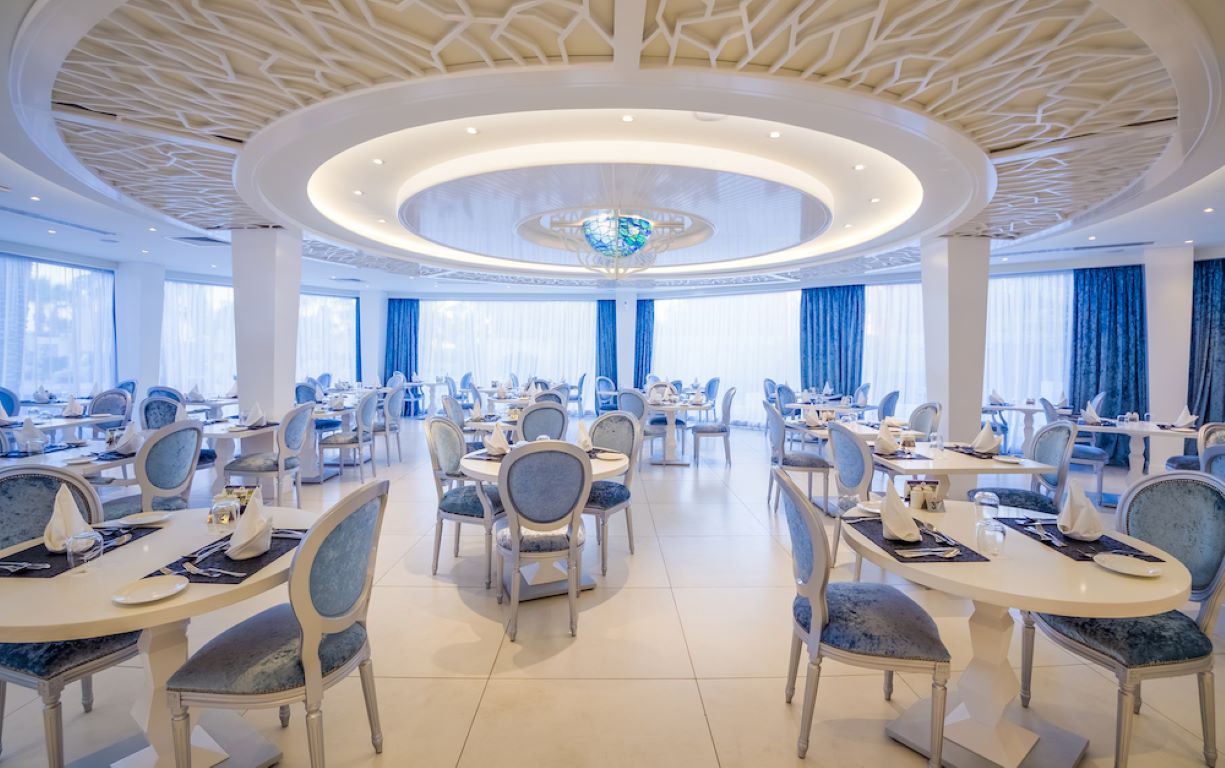 Adams Beach Hotel & Spa-Restoran.jpg