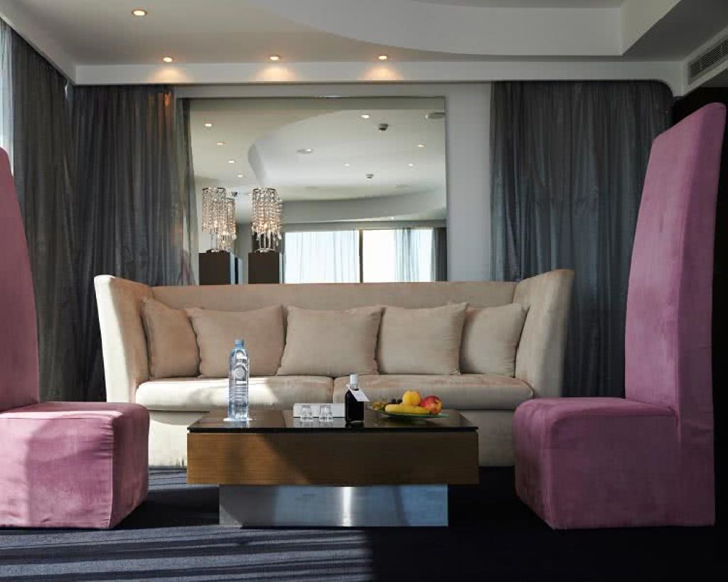 Capo Bay Hotel-Junior suite.jpg