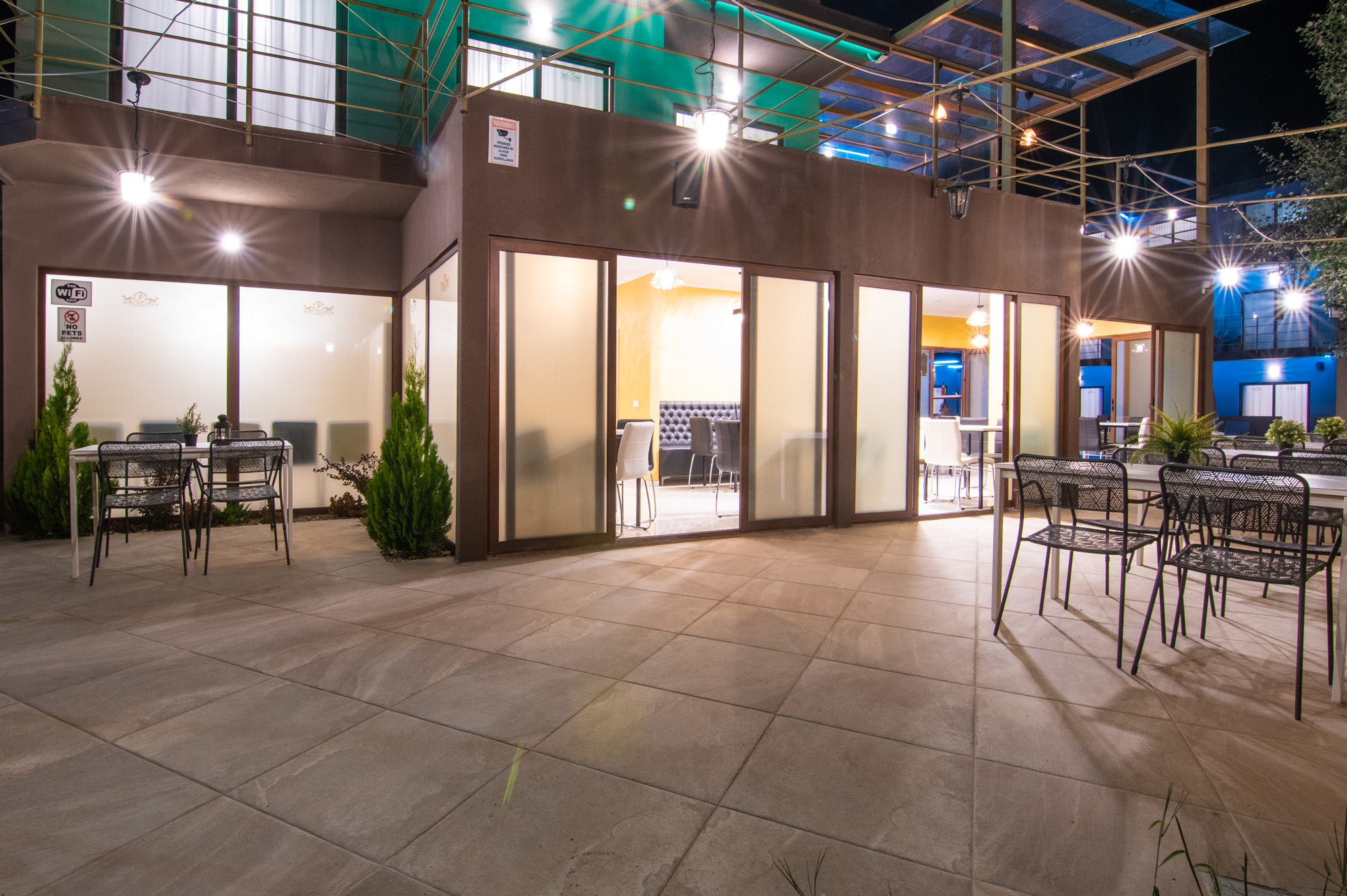 Palladium Sithonia-Bar.jpg