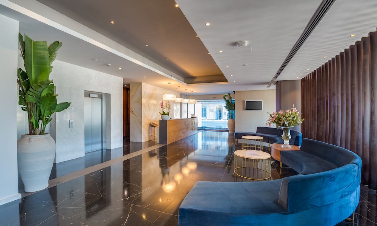 Sun Hall Hotel-Recepcija.jpg