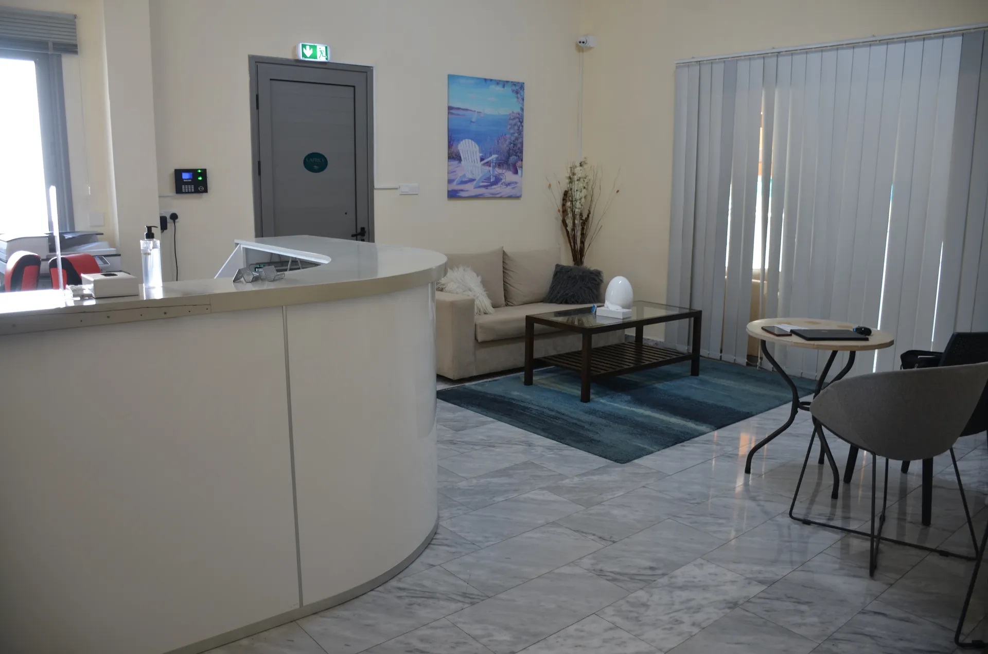 Latchi Escape Hotel and Suites-Recepcija.jpg