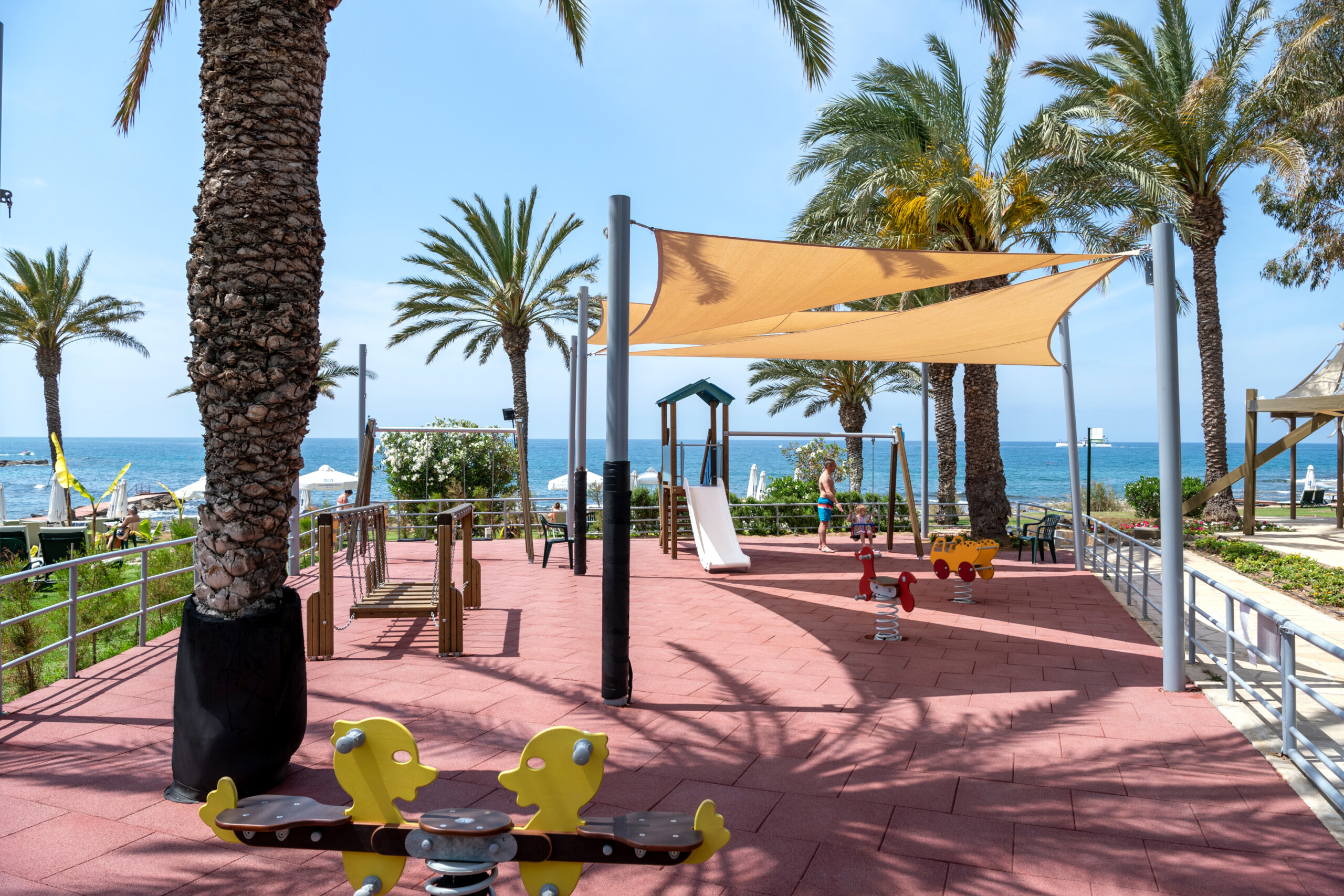 Athena Beach Hotel-Decije igraliste.jpg