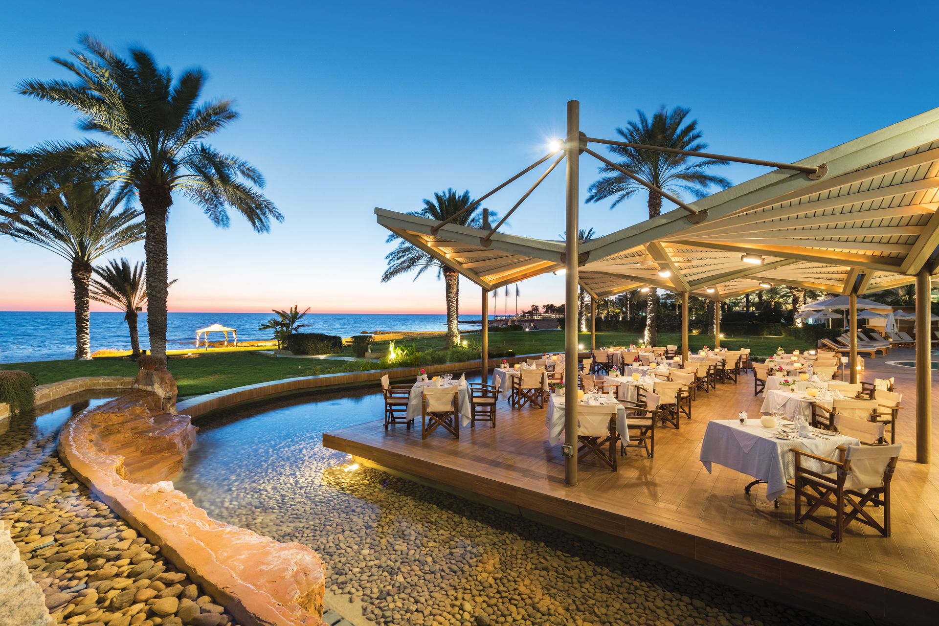 Athena Beach Hotel-Restoran.jpg