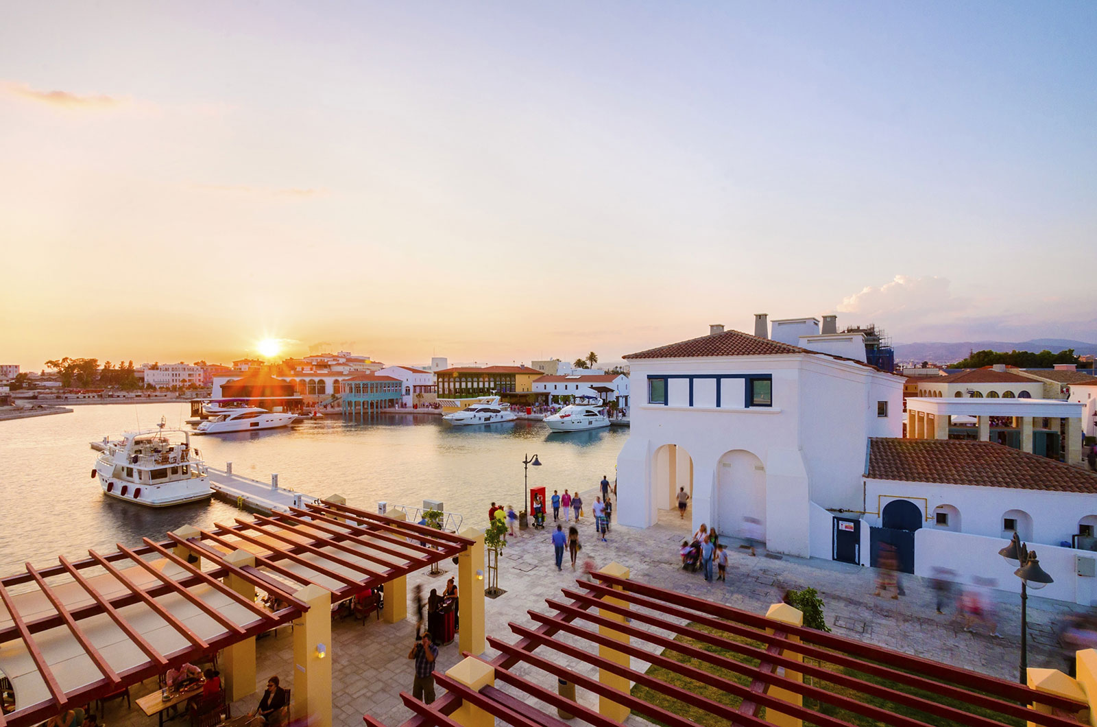 Kapetanios Limassol Hotel-Okruzenje hotela.jpg