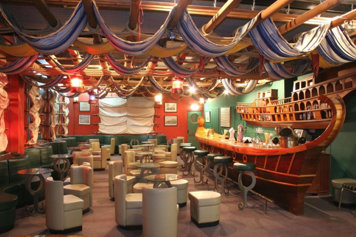 Poseidonia Beach Hotel-Tapas bar.jpg
