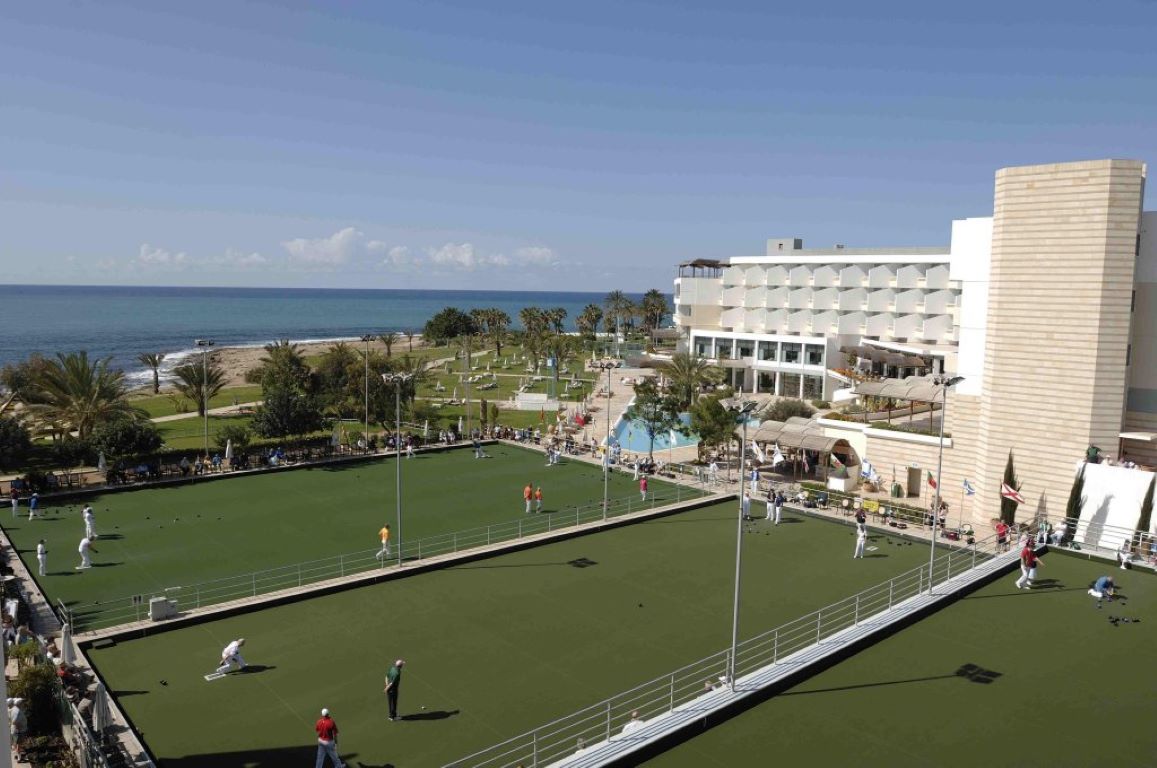 Athena Royal Beach Hotel-Kuglanje.jpg