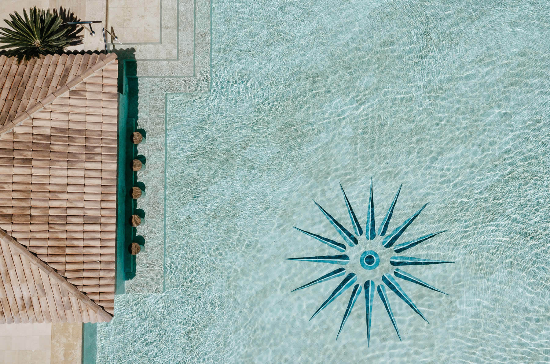 Anassa Hotel-Bazen.jpg