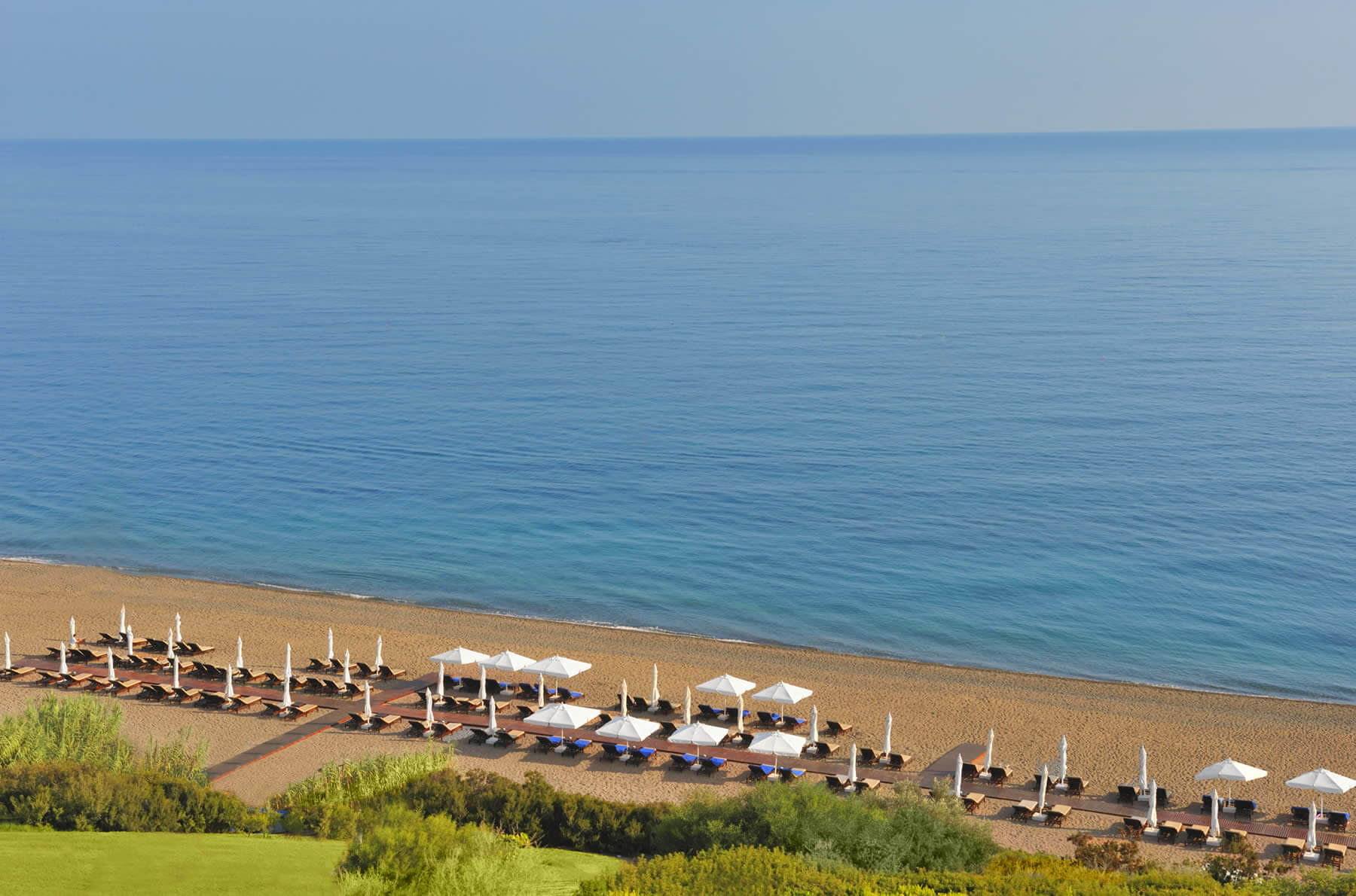 Anassa Hotel-Plaza.jpg