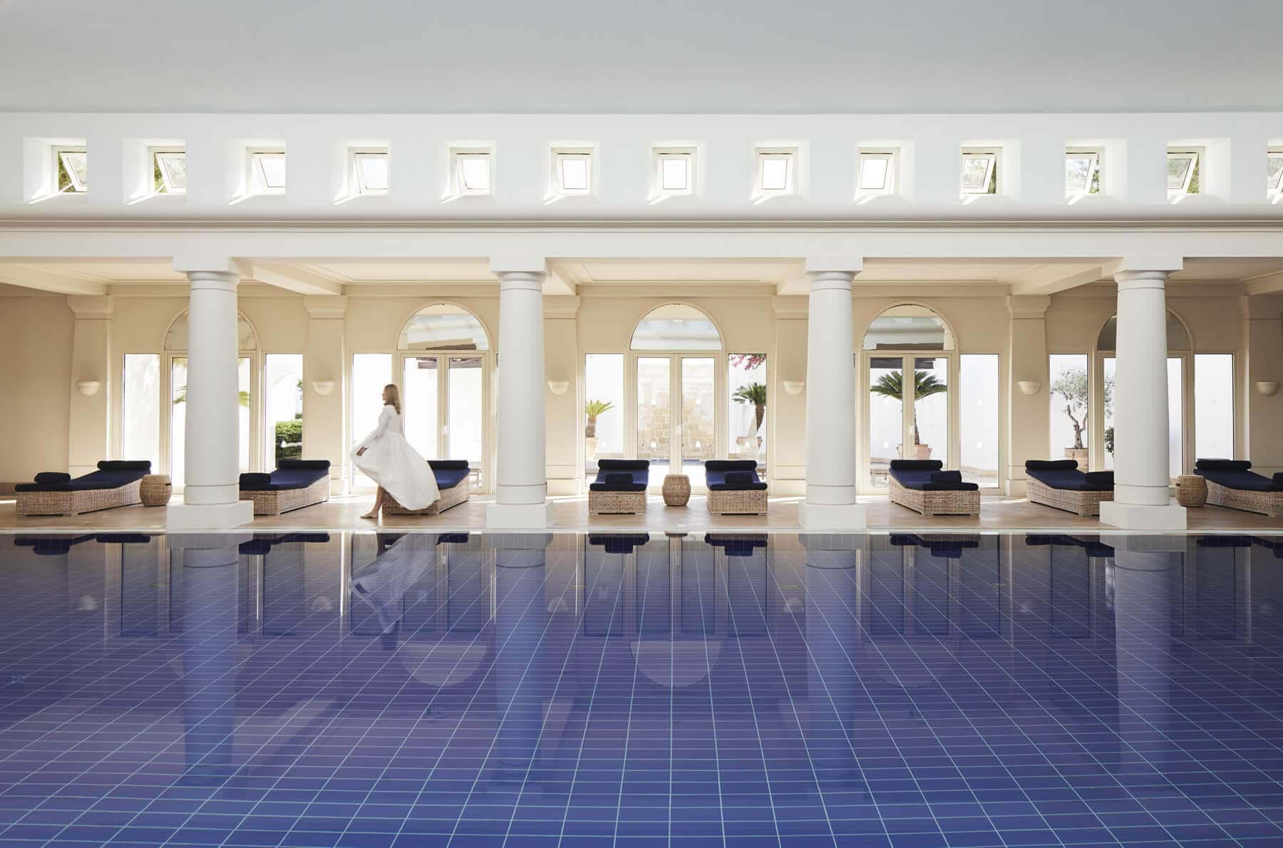 Anassa Hotel-Zatvoreni bazen.jpg
