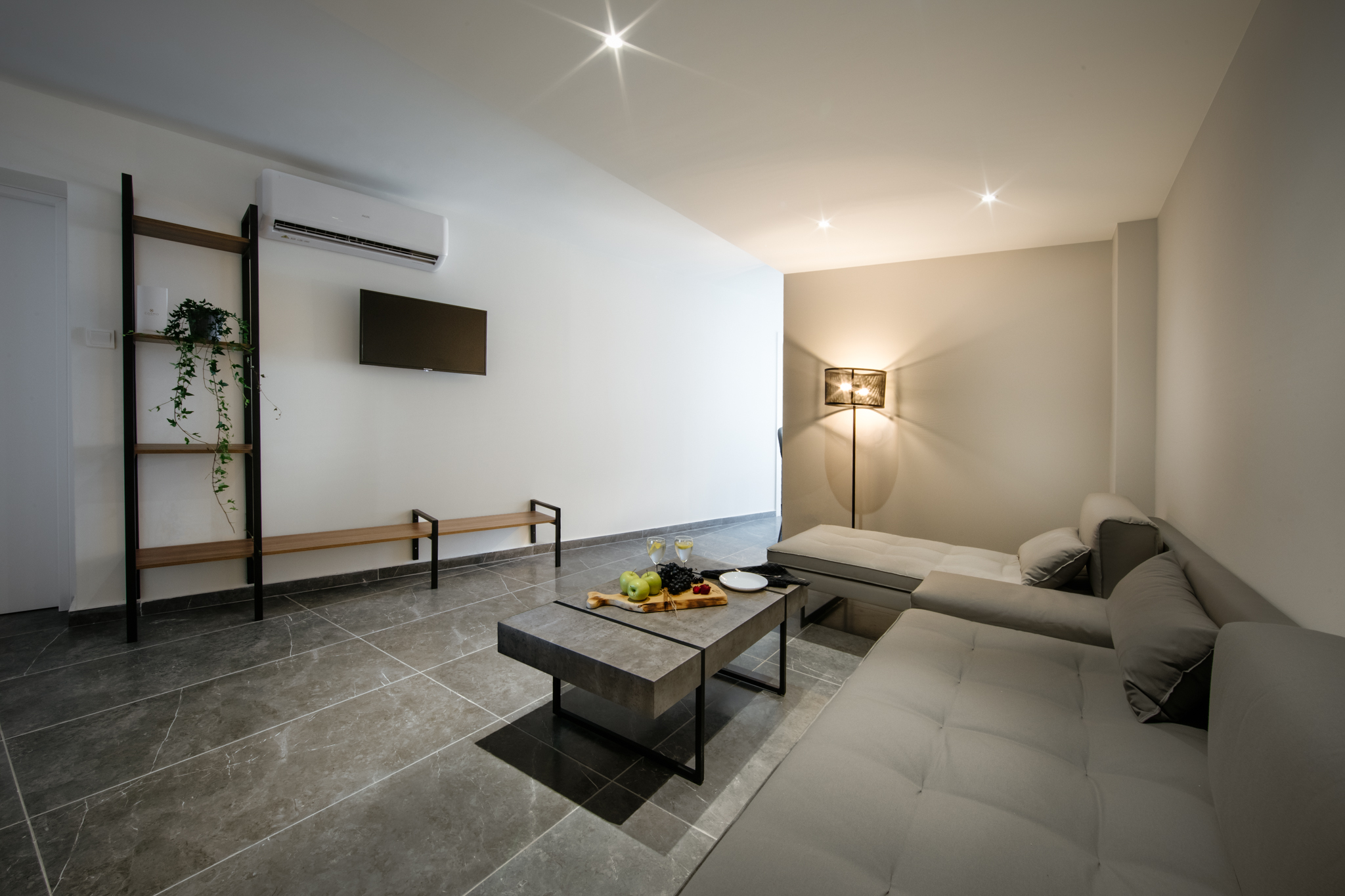Cosmo Napa Hotel-Deluxe suite.jpg