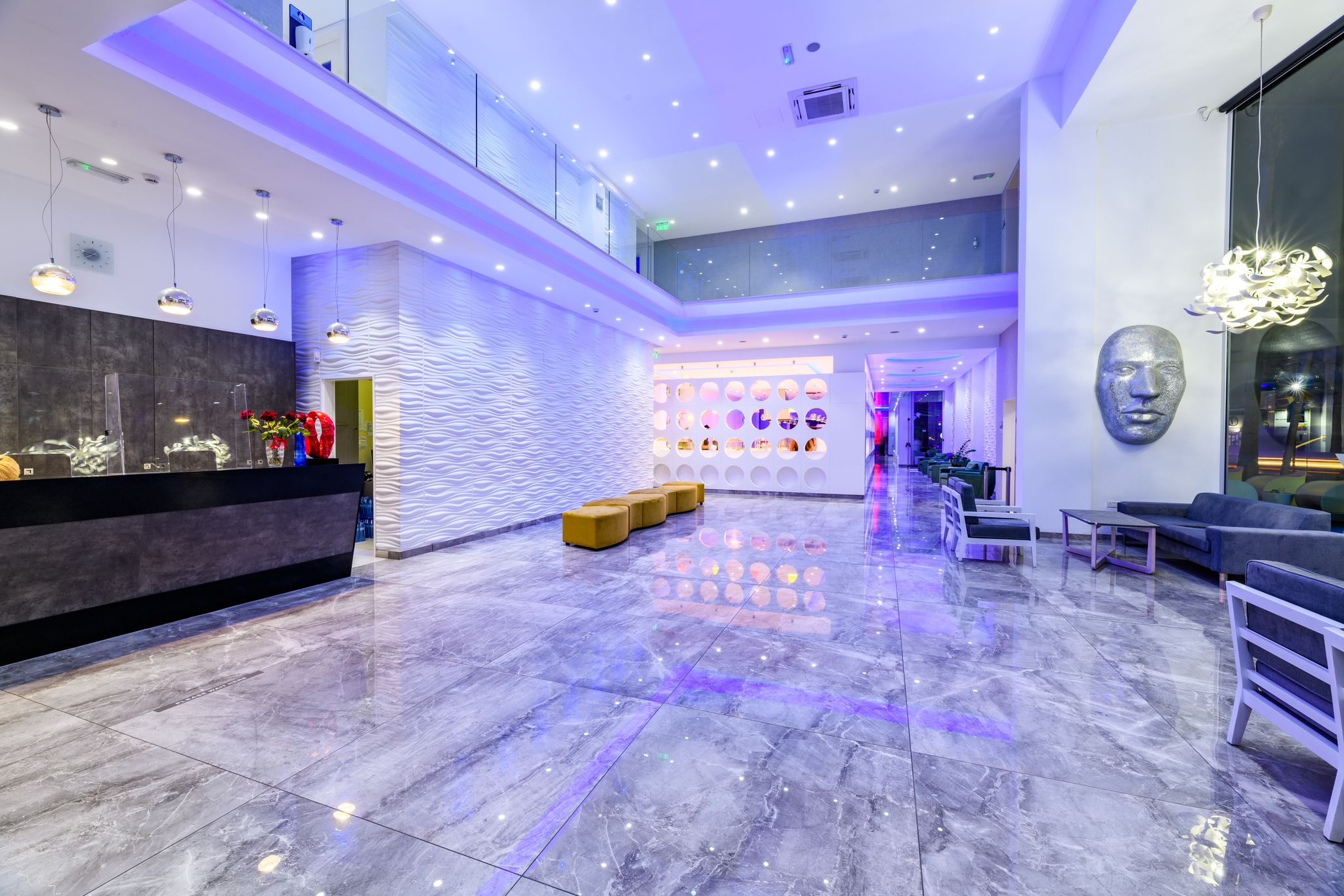 River Rock Hotel-Recepcija.jpeg