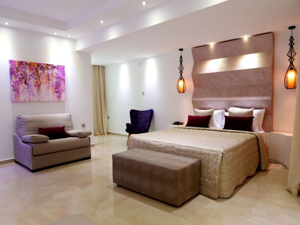 Amethyst Napa Hotel & Spa-Junior suite.jpg