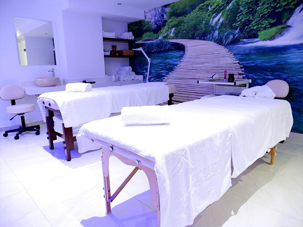 Amethyst Napa Hotel & Spa-Masaza.jpg