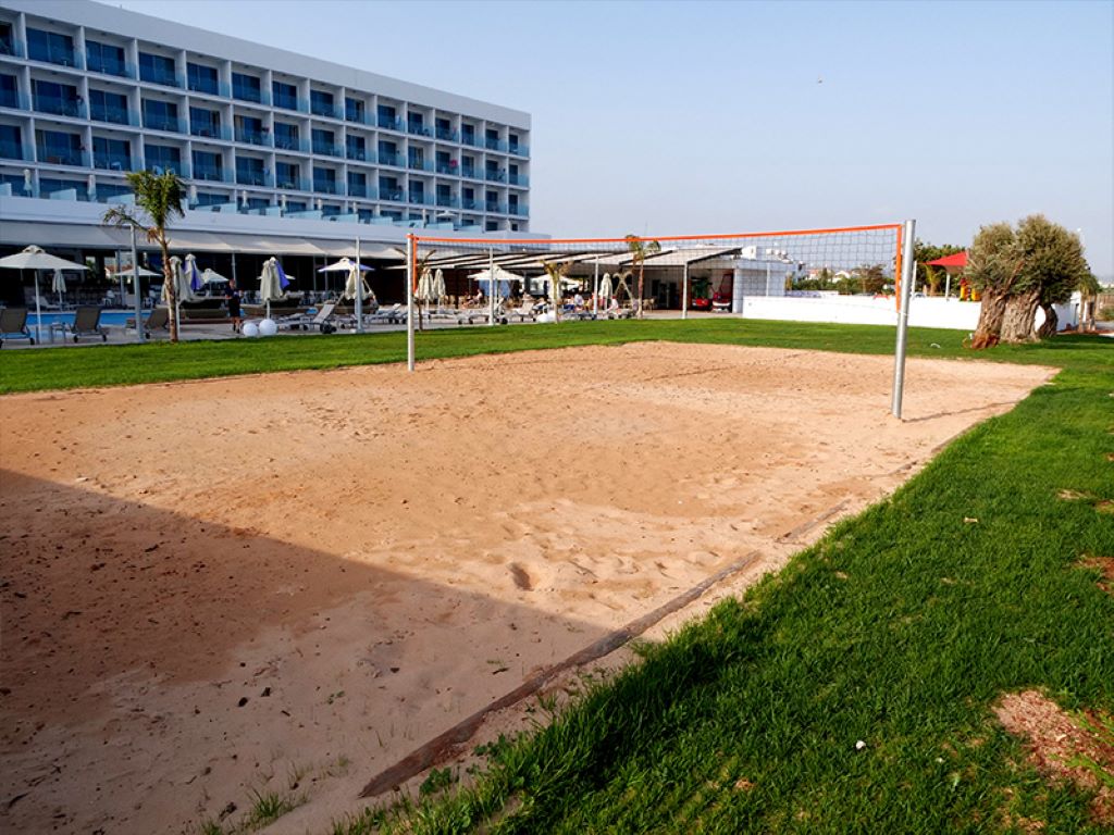 Amethyst Napa Hotel & Spa-Odbojka na plazi.jpg