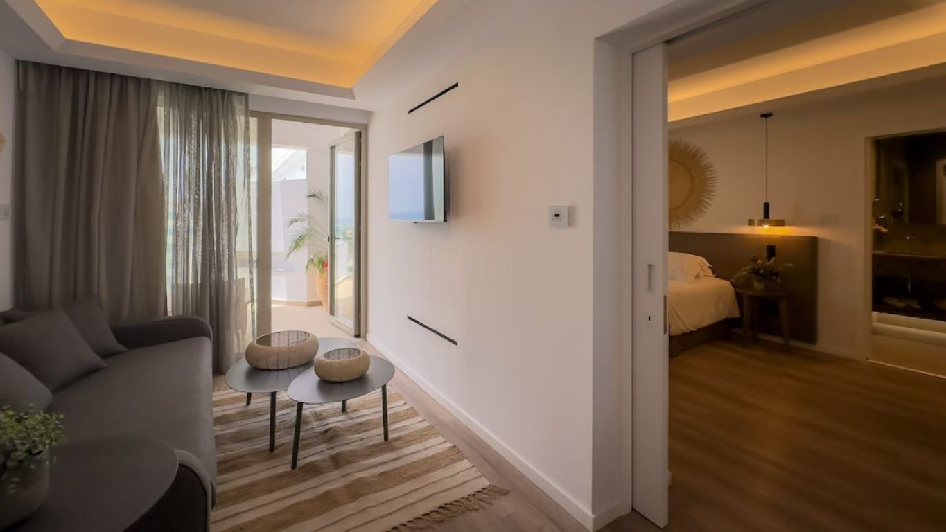 Tasia Maris Beach Hotel-Suite.jpg