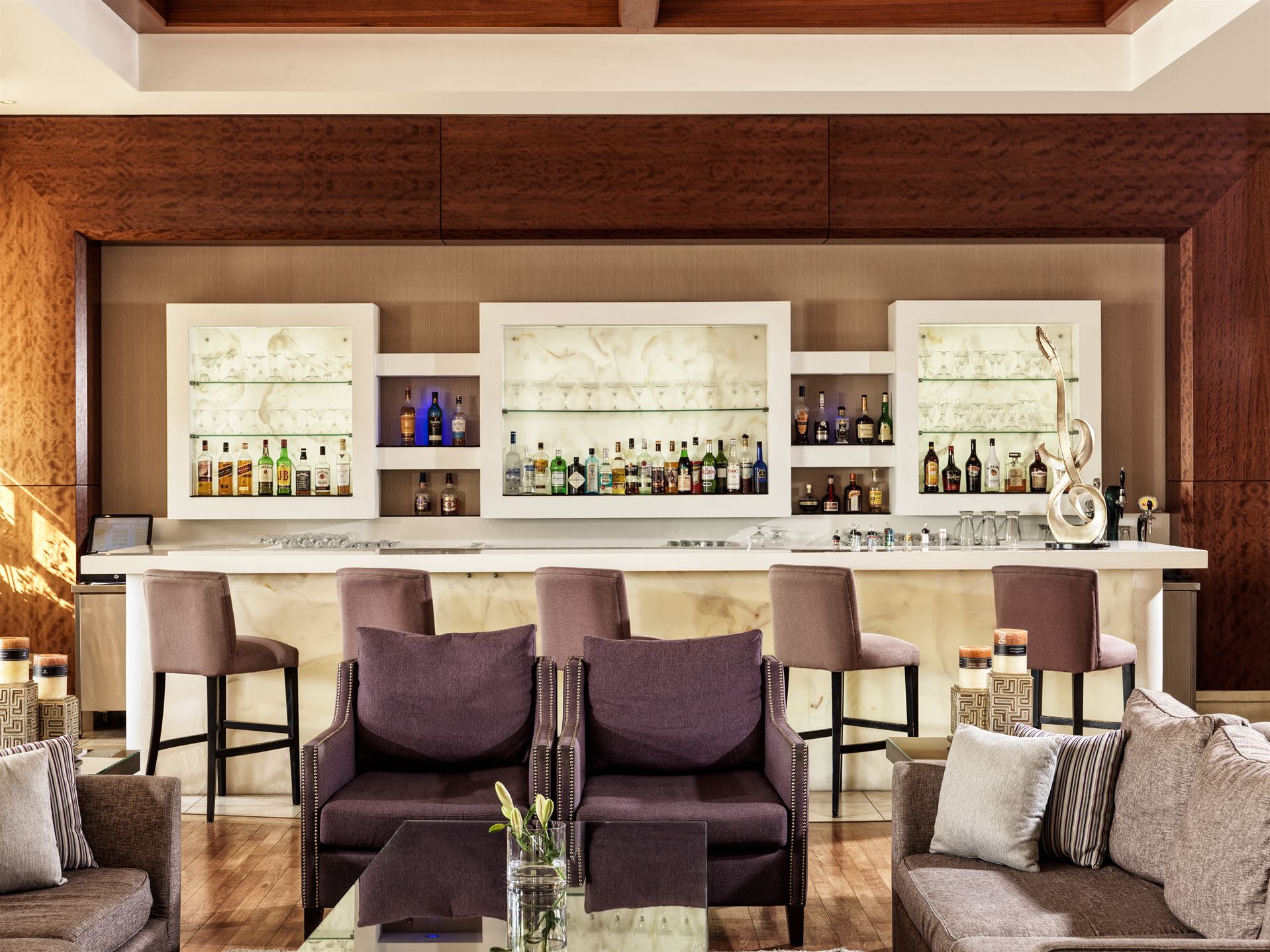 Aphrodite Hills Hotel by Atlantica-Lounge bar.jpg