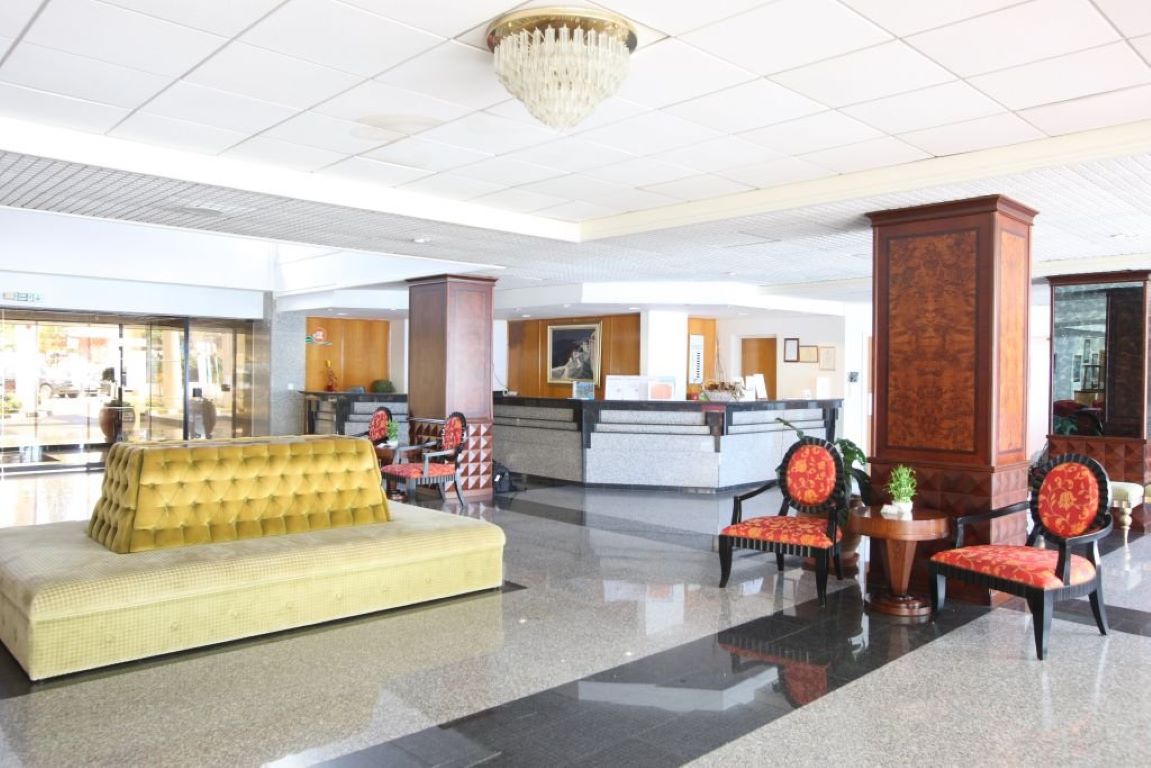 Odessa Beach Hotel-Enterijer hotela.jpg