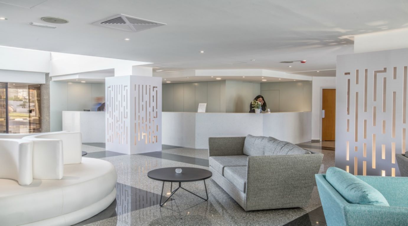 Odessa Beach Hotel-Recepcija.jpg