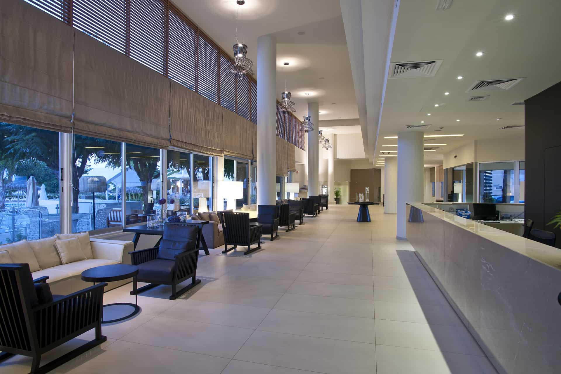 Pernera Beach Hotel-Lobi i recepcija.jpg