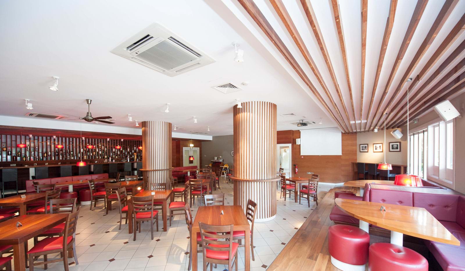 Sunrise Pearl Hotel & Spa-Americki gril restoran.jpg