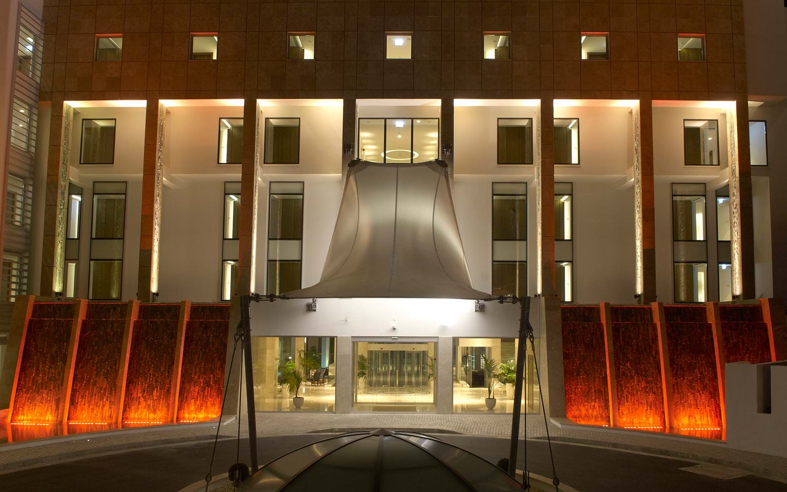 Sunrise Pearl Hotel & Spa-Ulaz u hotel.jpg