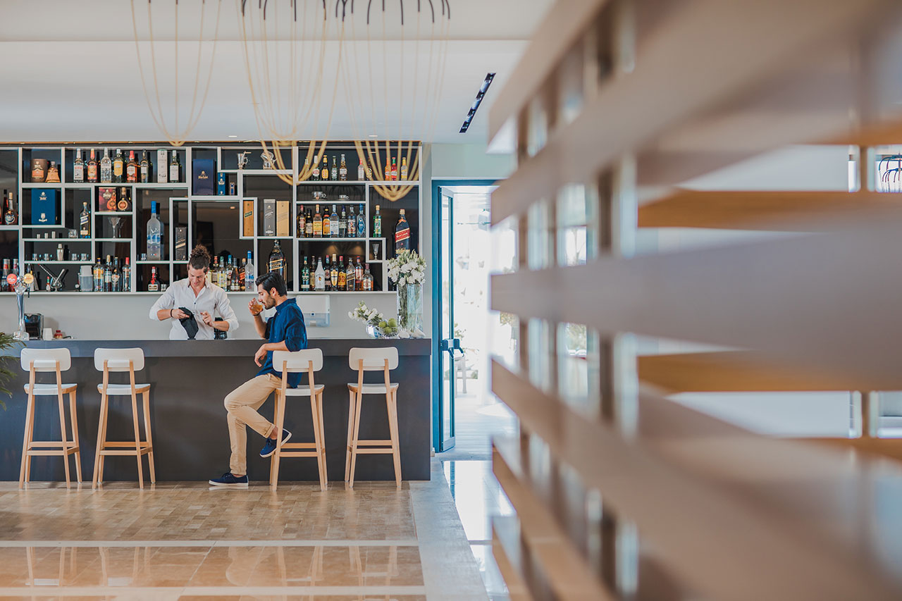 Lebay Beach Hotel-Lobby bar.jpg