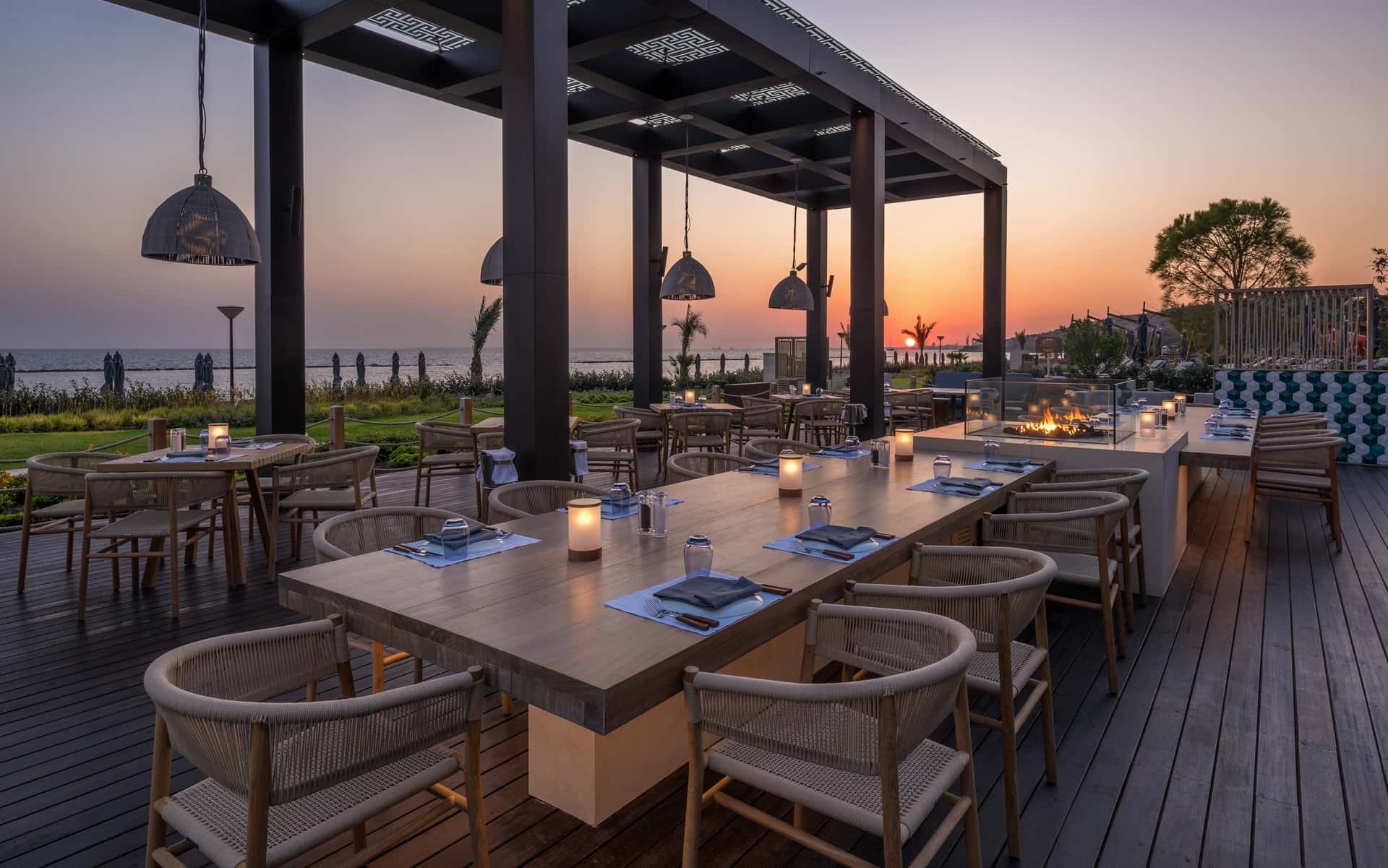 Amara Hotel-Terasa restorana.jpg