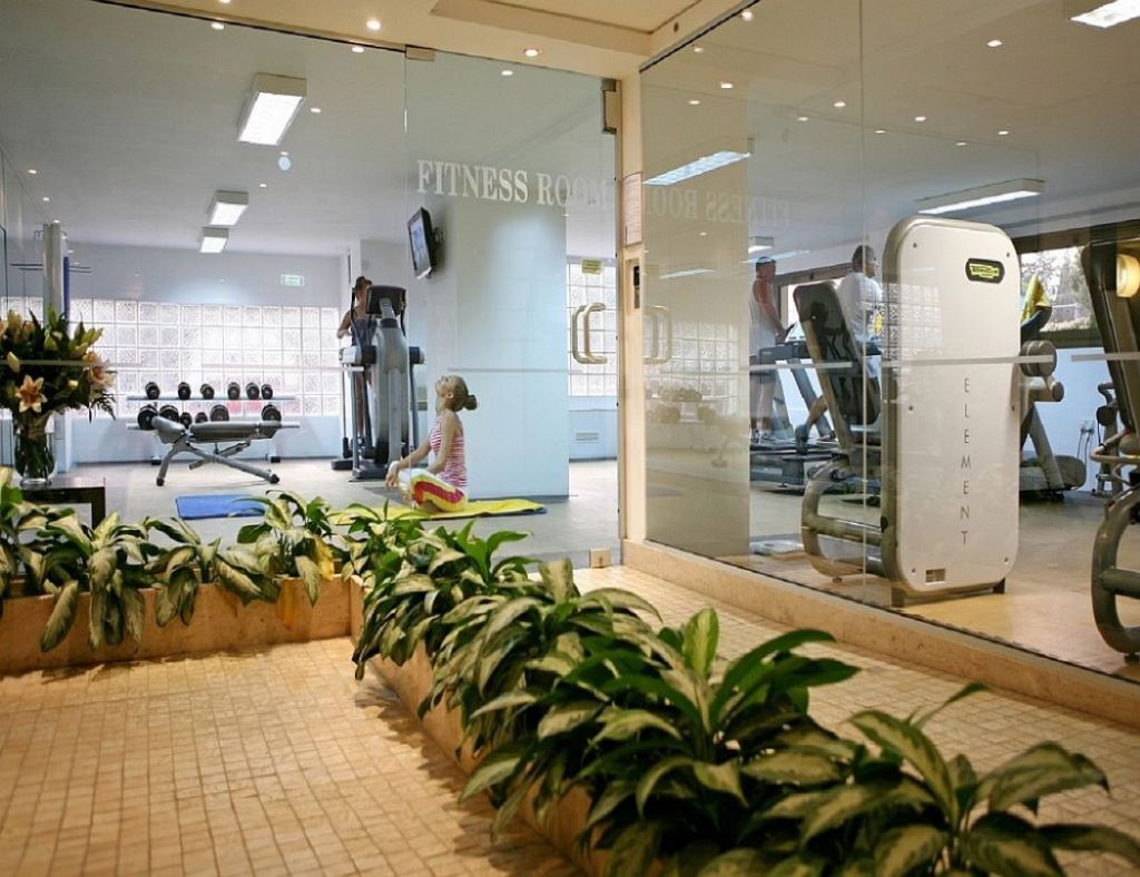 Crowne Plaza Limassol-Fitnes sala.jpg