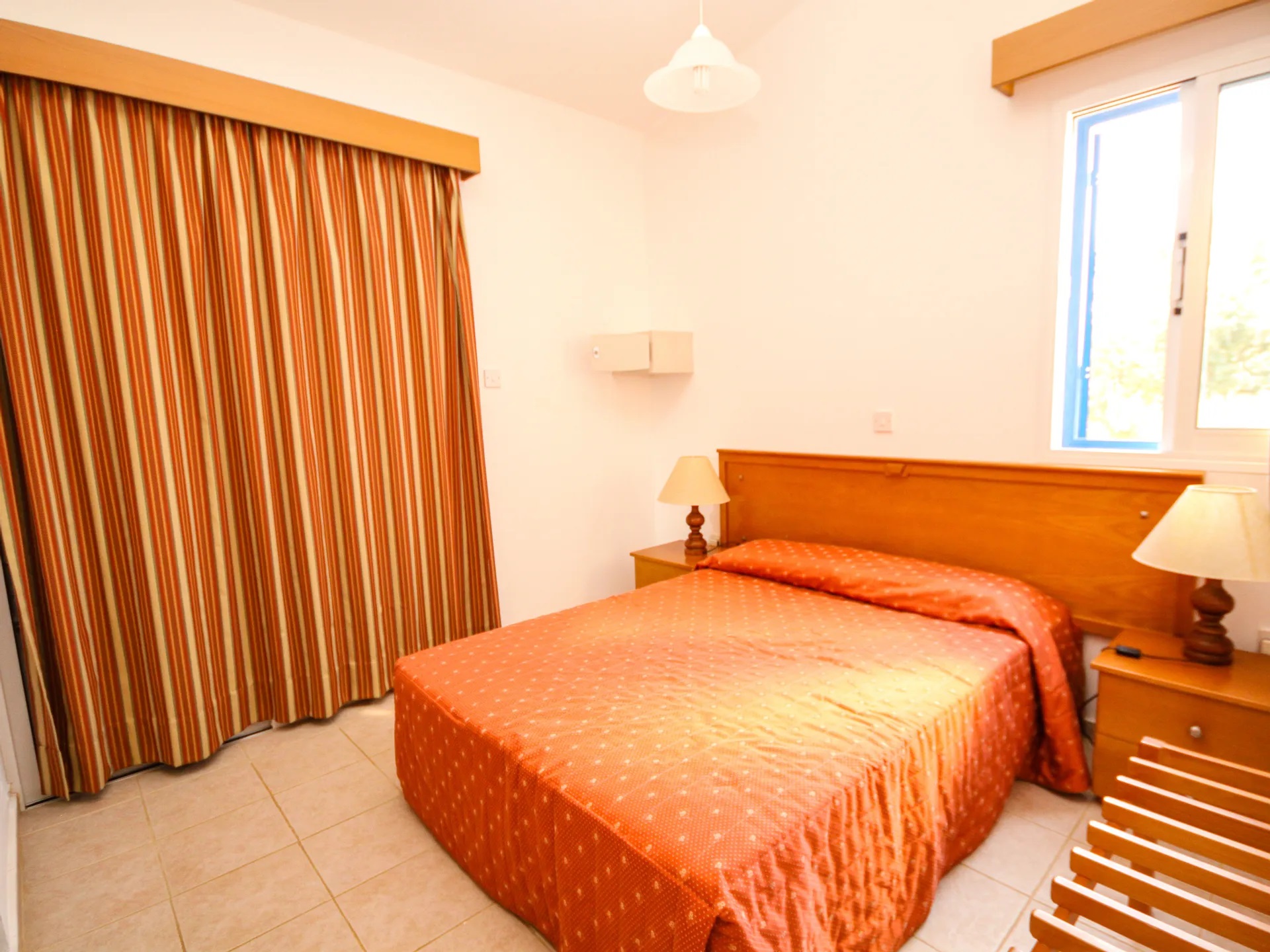 Kotsias Korallia Villas-Trosobna vila spavaca soba.jpg