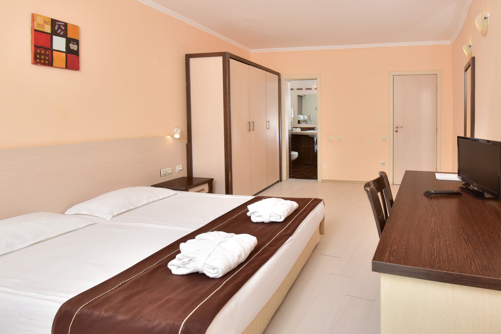 Rodopi Home-Dvosoban apartman spavaca soba.jpg