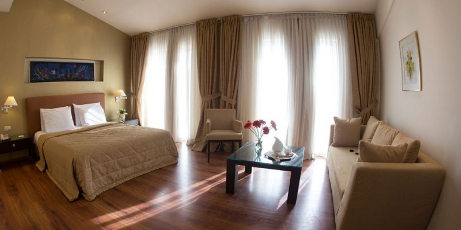 The TObacco Hotel Thessaloniki-Executive suite.jpg