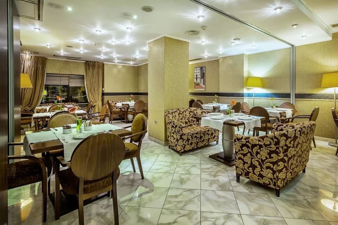 Egnatia Palace-Restoran.jpg