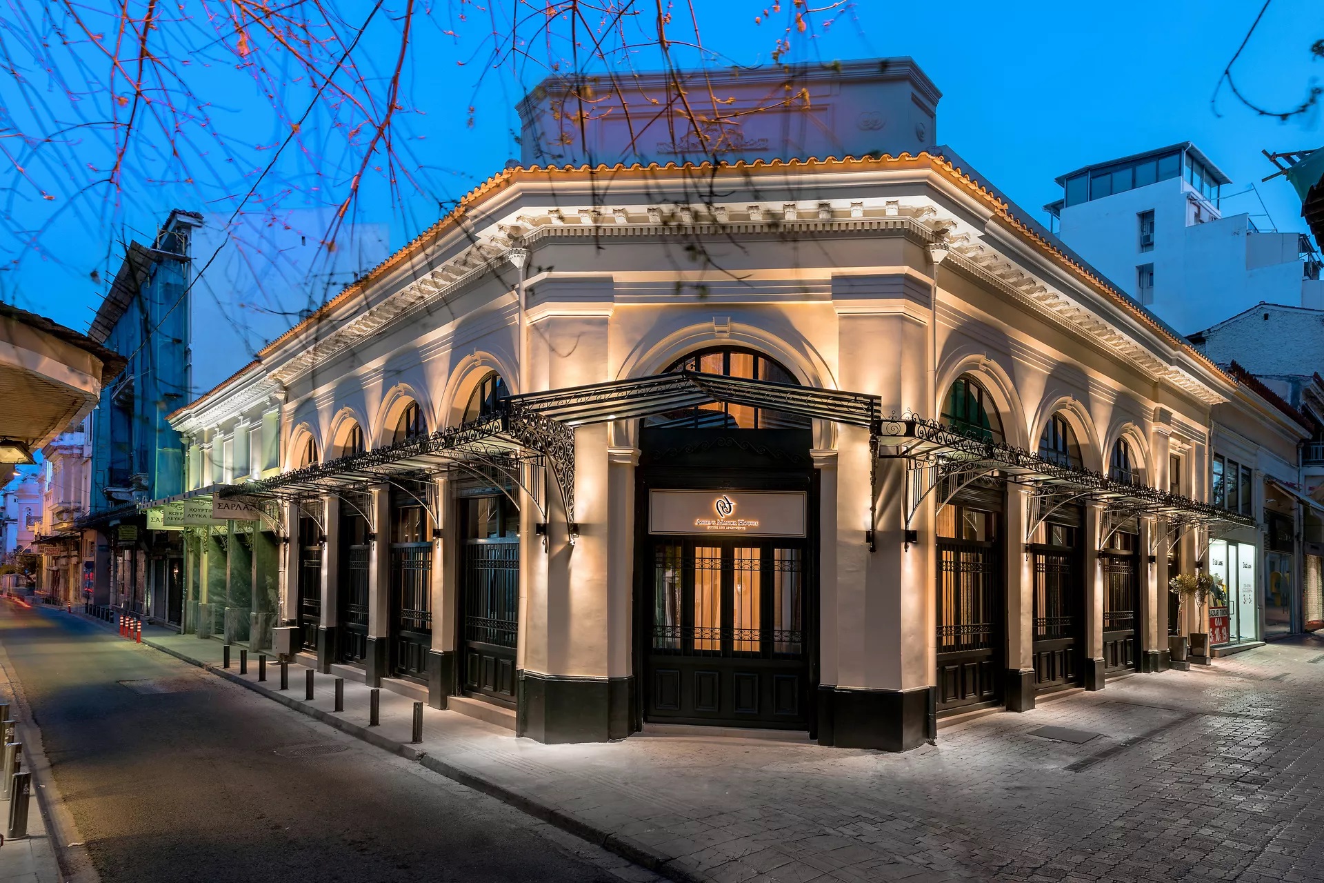 Athens Manor Houses-Hotel spolja.jpg