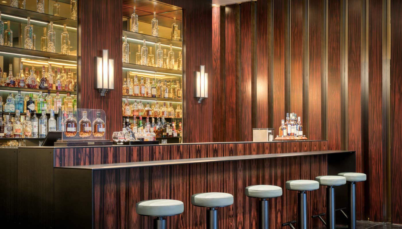 Divani Caravel Hotel Athens-Bar.jpg